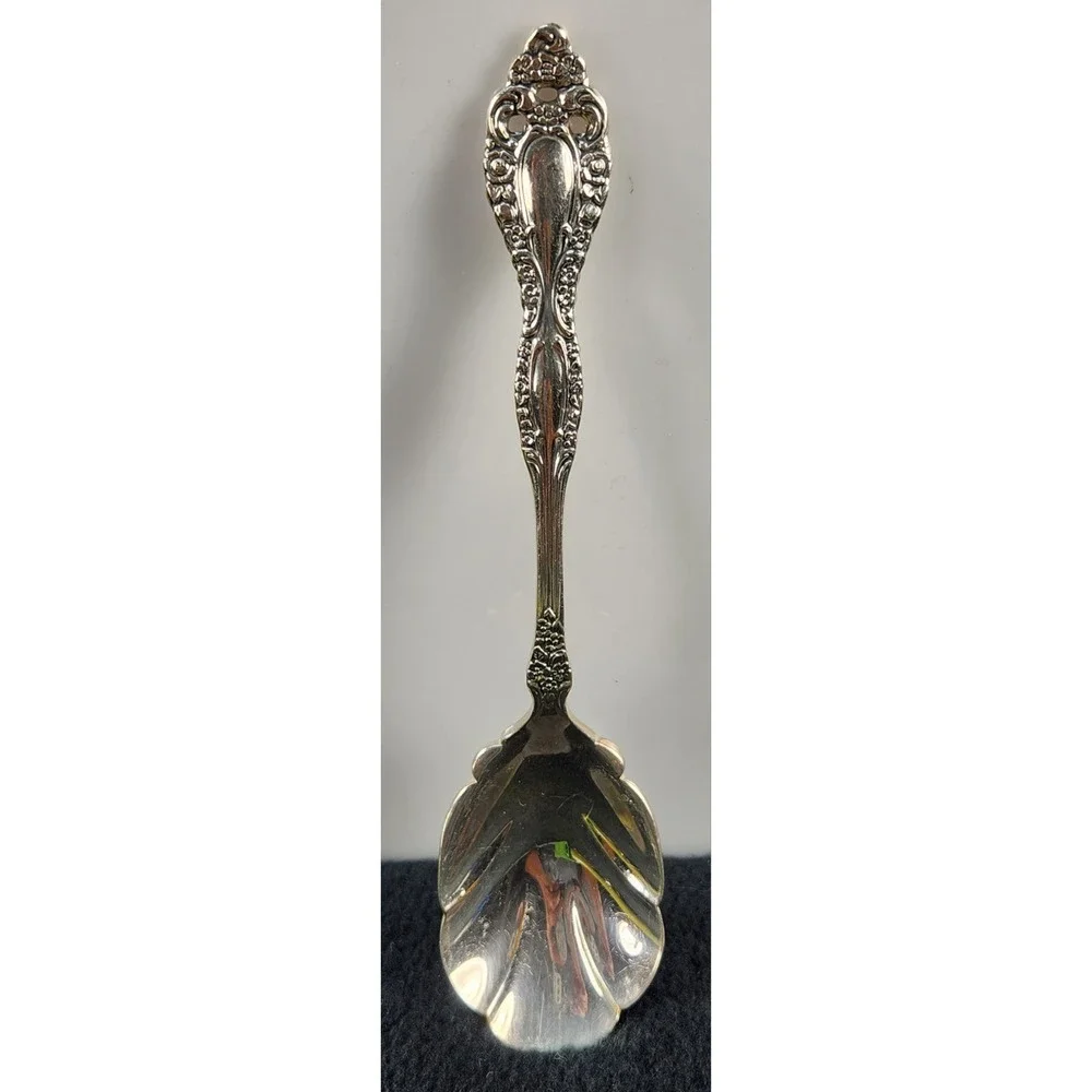 Vintage 1881 Rogers Oneida  Scalloped Sugar Spoon Silverplated Spoon
